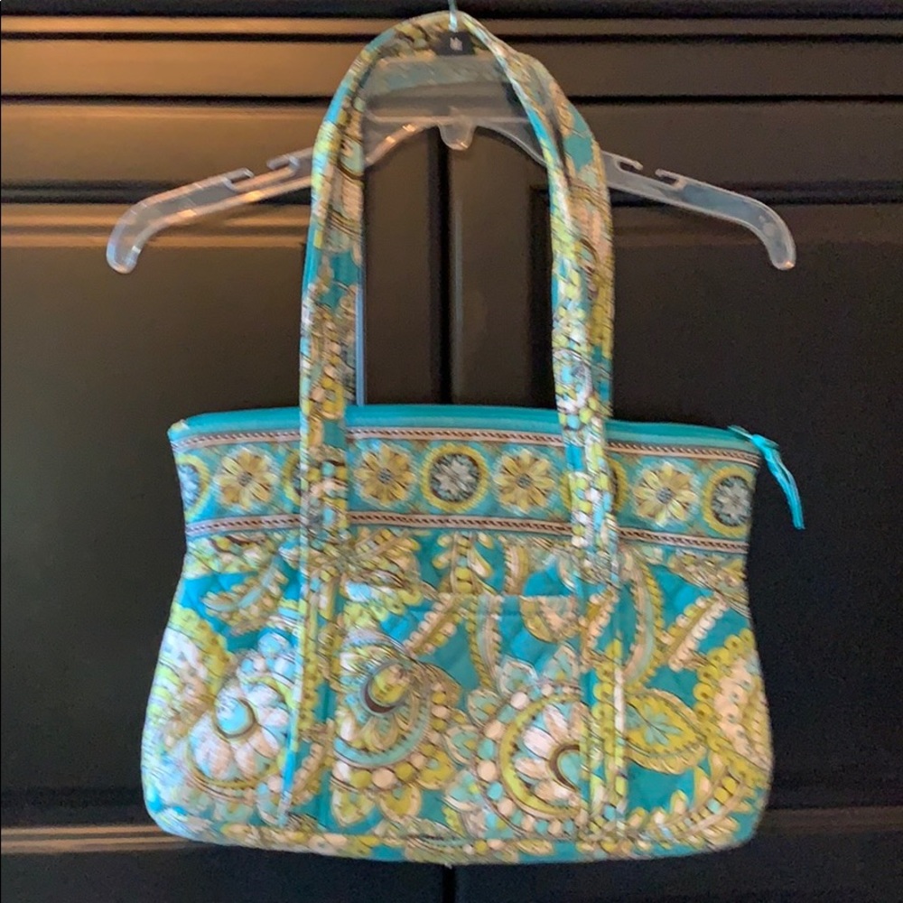 *Last Chance! Removing end of day Sunday* Vera Bradley purse - Picture 2 of 6